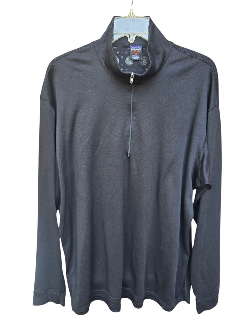 Patagonia Capilene Mens Size XL Black Long Sleeve Quarter-Zip Performance Top